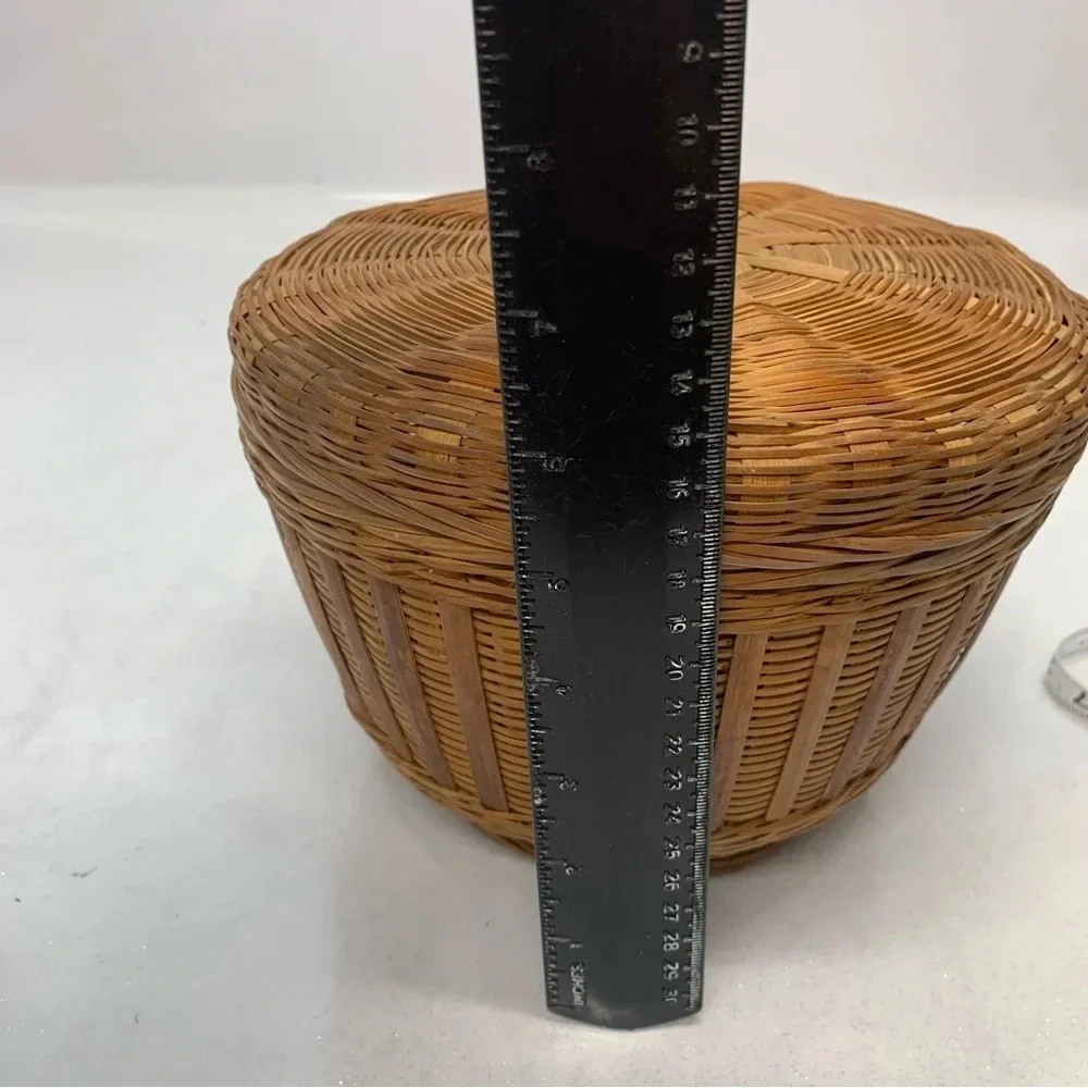 Wicker Woven Round Basket Lid Footed Trinket Sewing Boho Farmhouse Country Retro